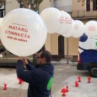 globo gigante impreso con helio para publicidad